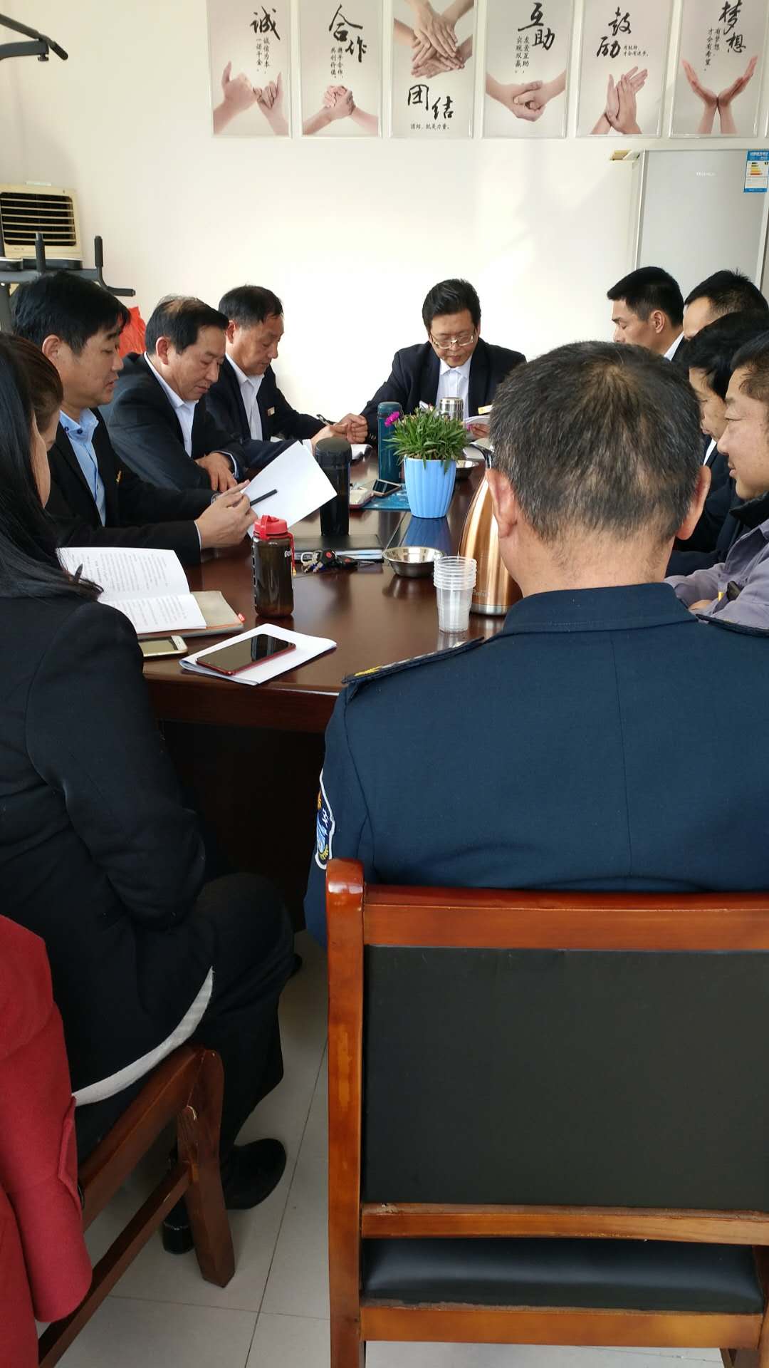 常德市康都物业服务有限公司,常德保安服务公司,保洁服务,绿化服务,搬运服务,墙外高空清洗服务